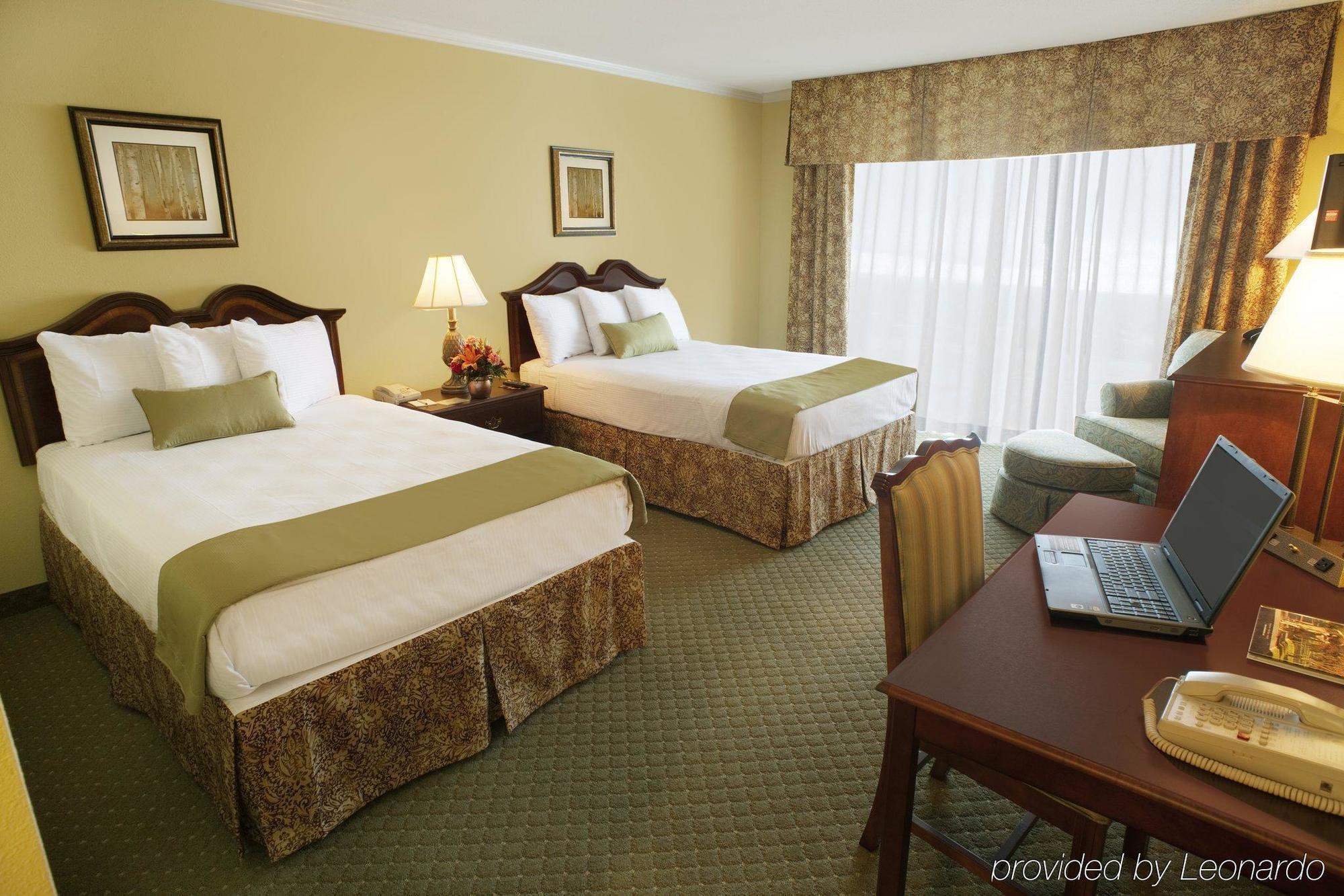Fredericksburg Hospitality House Hotel Номер фото