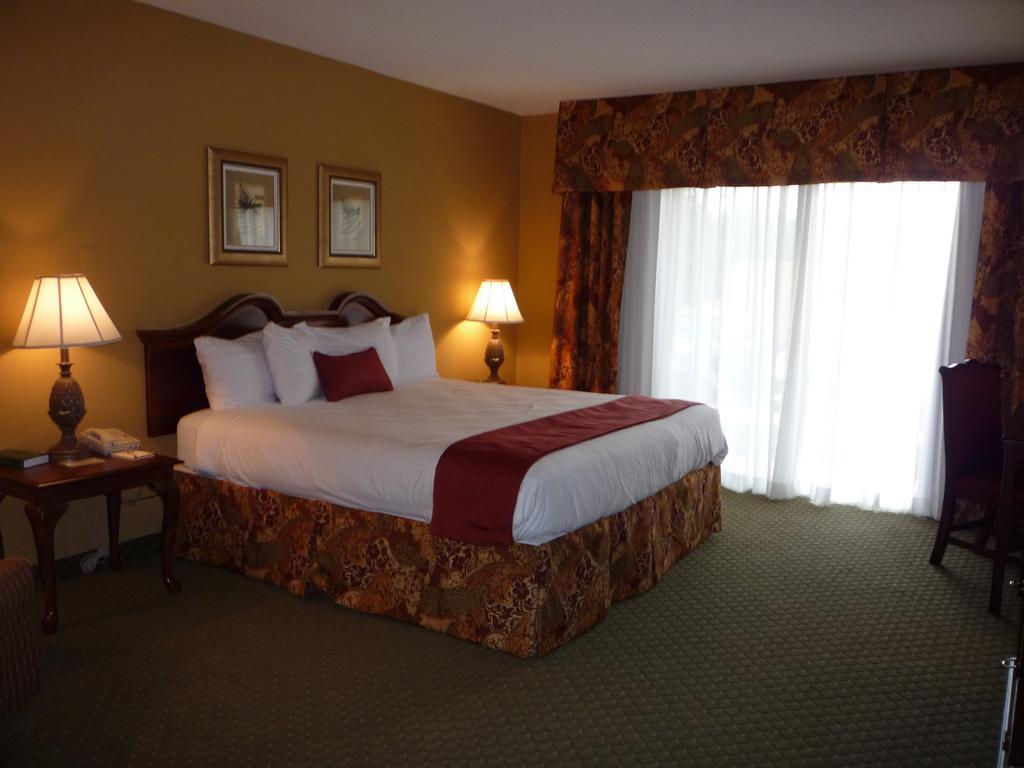 Fredericksburg Hospitality House Hotel Екстер'єр фото