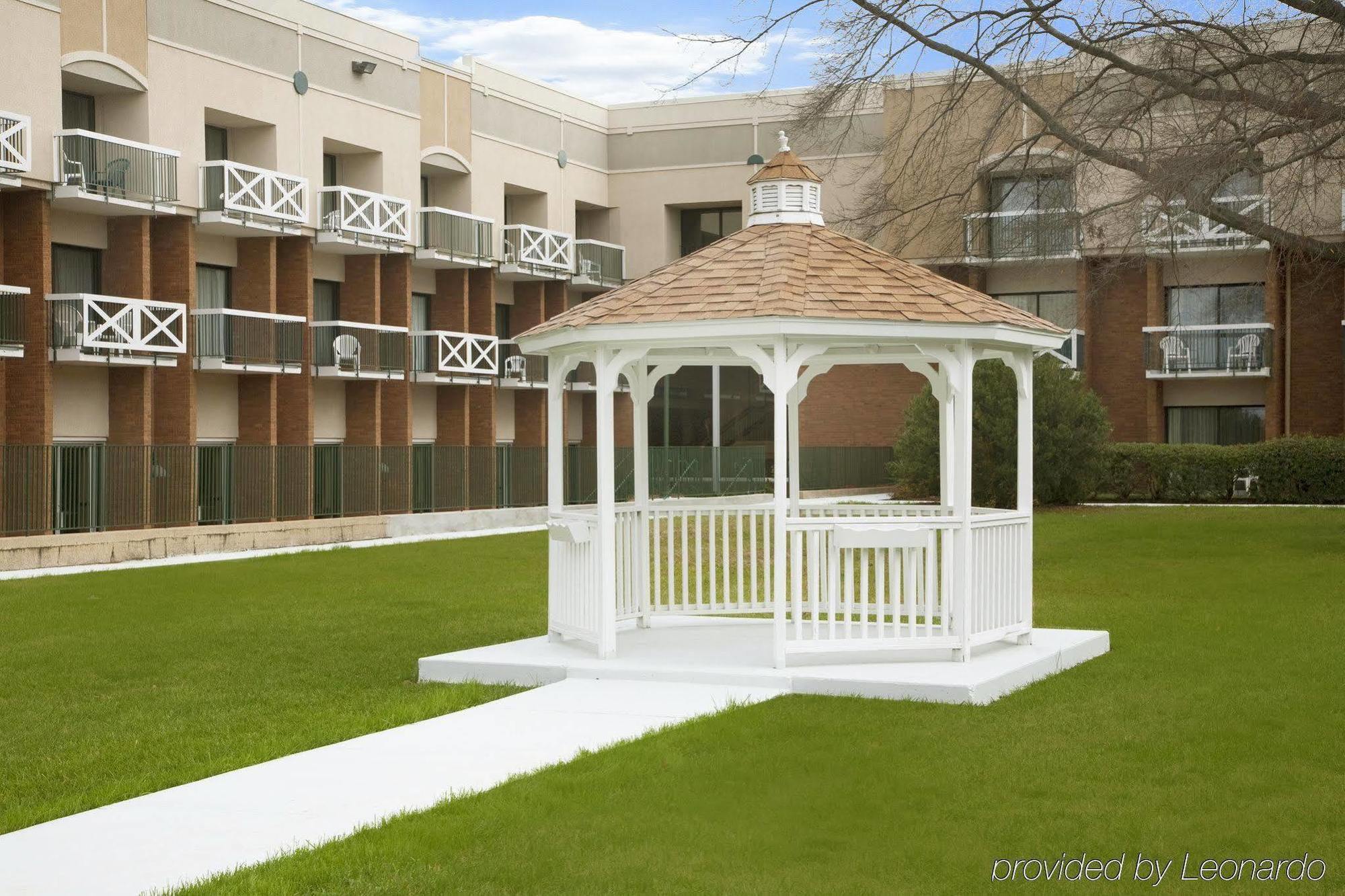 Fredericksburg Hospitality House Hotel Екстер'єр фото